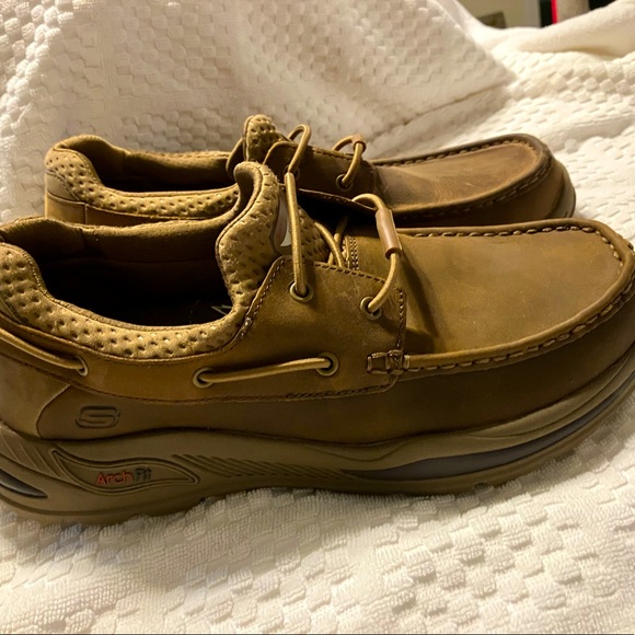 Skechers | Shoes | Mens Skechers Arch 